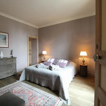 Rustic Charm, Modern Comfort, Cleaning Included Holiday home *
